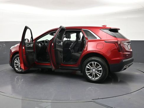 Used 2023 Cadillac XT5 Premium Luxury AWD/4WD image 35