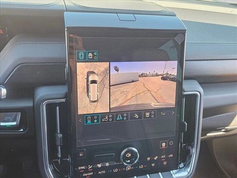 New 2026 GMC Yukon XL Denali w/ Denali Reserve Package RWD image 13