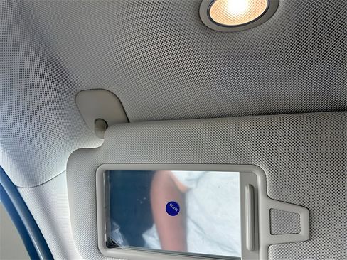 New 2025 Genesis G70 2.5T image 26