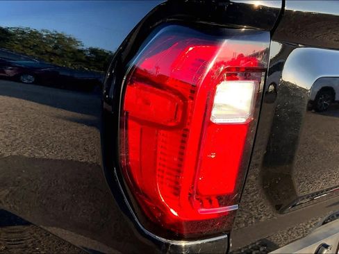 Used 2024 GMC Canyon Elevation w/ Elevation Premium Package RWD image 27