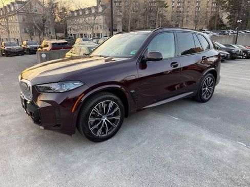 Used 2025 BMW X5 xDrive50e w/ Executive Package image 1