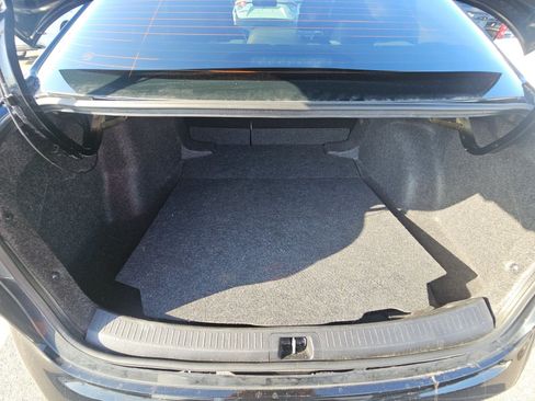 Used 2025 Toyota Corolla LE FWD image 14