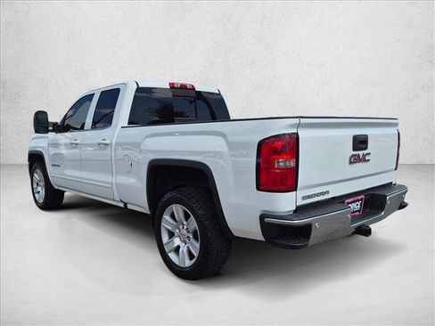 Used 2017 GMC Sierra 1500 SLE w/ SLE Value Package AWD/4WD image 7