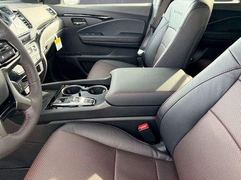 New 2026 Honda Ridgeline Black Edition image 19