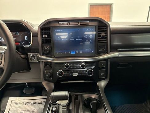 Used 2023 Ford F150 Lariat w/ Trailer Tow Package image 33