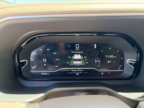 Used 2024 GMC Yukon XL Denali RWD image 18