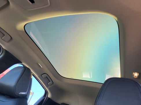 New 2026 Nissan Leaf Platinum+ w/ Cargo Package (Platinum+) image 10