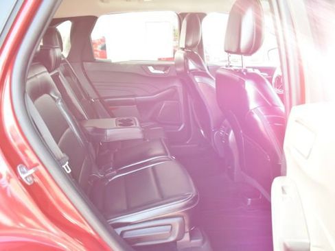Used 2024 Ford Escape Platinum AWD/4WD image 42
