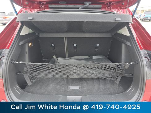 Used 2024 Chevrolet Trax ACTIV w/ Driver Confidence Package FWD image 19
