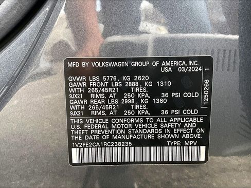 Certified 2024 Volkswagen Atlas Cross Sport SEL Premium R-Line image 33