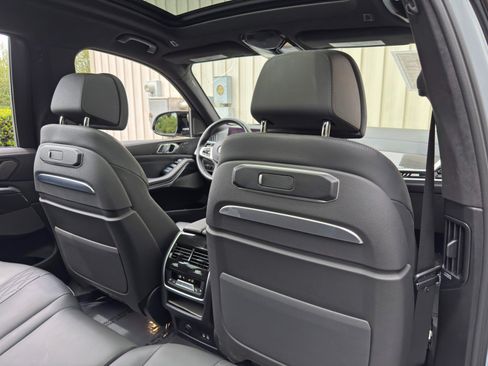 Used 2023 BMW X7 M60i w/ Executive Package AWD/4WD image 45