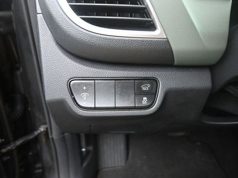 Used 2025 Kia Seltos SX w/ SX Sunroof Package image 33