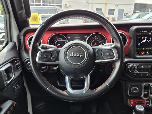 Used 2021 Jeep Wrangler Unlimited Rubicon AWD/4WD image 14