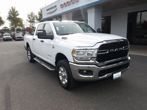Used 2024 RAM 2500 Big Horn image 2