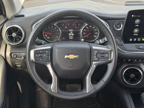 Used 2025 Chevrolet Blazer LT AWD/4WD image 15
