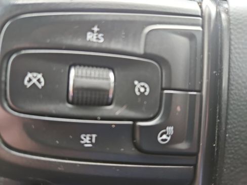 Used 2021 GMC Sierra 1500 AT4 image 17