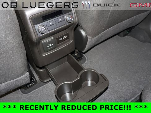 Certified 2023 GMC Acadia SLE w/ Driver Convenience Package image 14