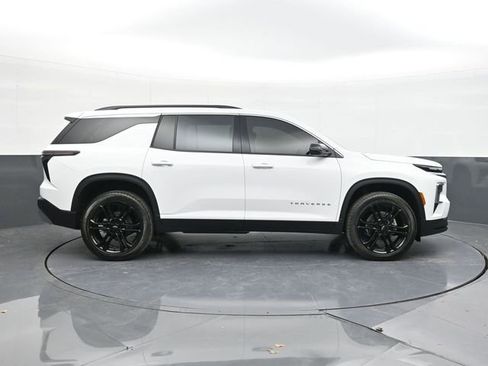 New 2026 Chevrolet Traverse LT w/ LPO, Floor Liner Package image 18