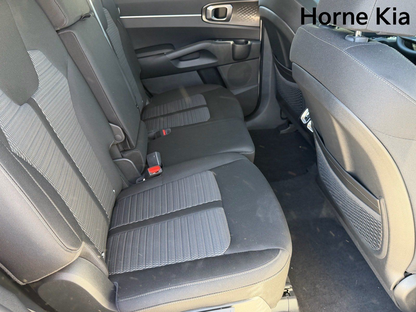 New 2026 Kia Sorento LX FWD image 11
