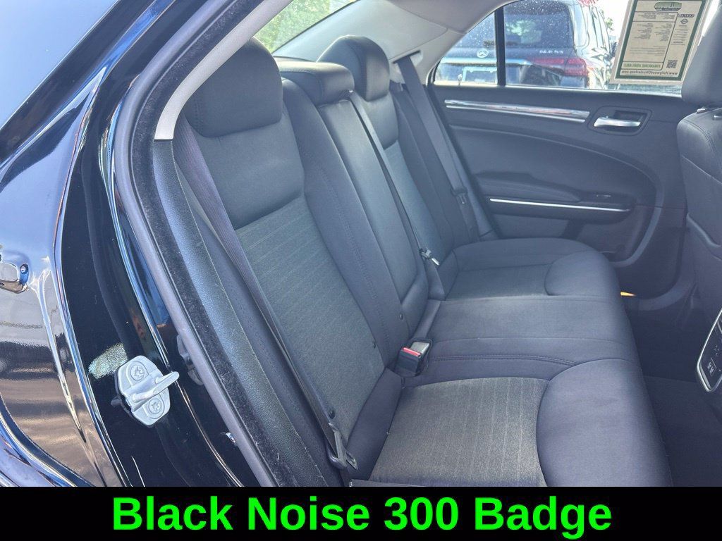 Used 2021 Chrysler 300 Touring w/ Sport Appearance Package RWD image 26