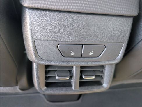 Used 2025 Chevrolet Equinox RS w/ Safety and Technology Package AWD/4WD image 16