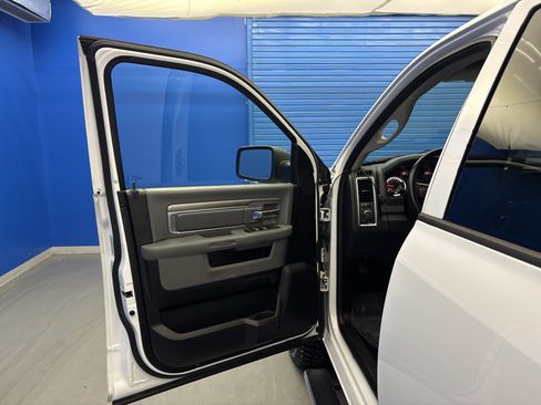 Used 2017 RAM 1500 Big Horn AWD/4WD image 9