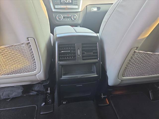 Used 2015 Mercedes-Benz GL 320 BlueTEC 4MATIC image 12