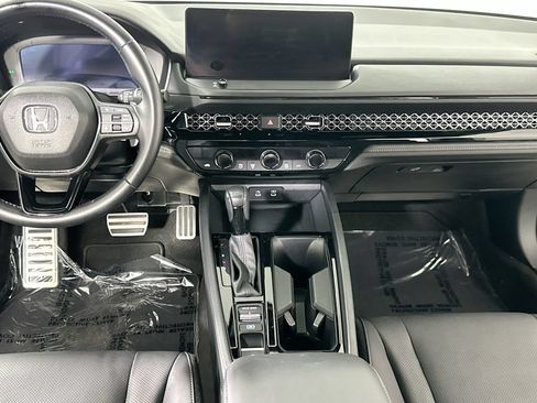 Used 2024 Honda Accord Sport image 18