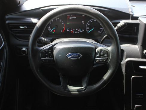 Used 2022 Ford Explorer 4WD Police Interceptor image 10