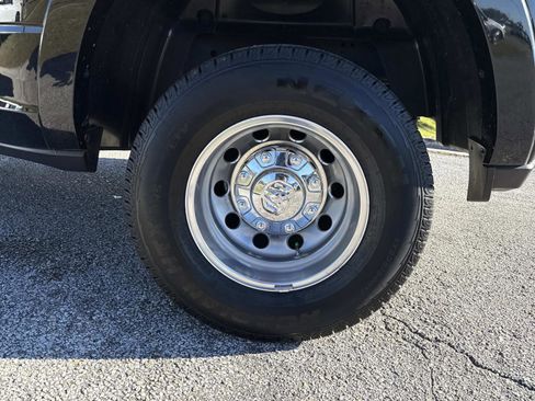 Used 2020 RAM 3500 Limited image 11