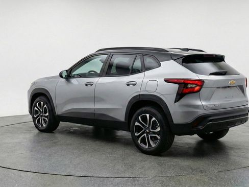 Used 2025 Chevrolet TrailBlazer LT image 6