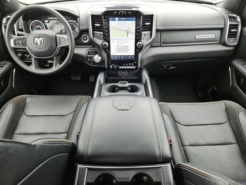 Used 2024 RAM 1500 Laramie image 16