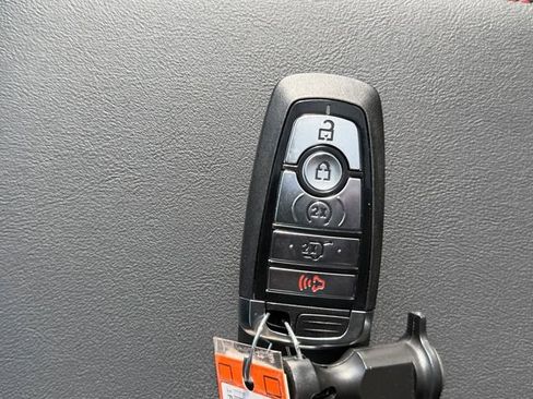 New 2026 Ford Explorer ST-Line w/ ST-Line Street Pack image 21