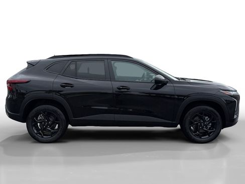 New 2026 Chevrolet Trax LT w/ Driver Confidence Package image 6