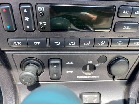Used 2003 Ford Thunderbird RWD image 44