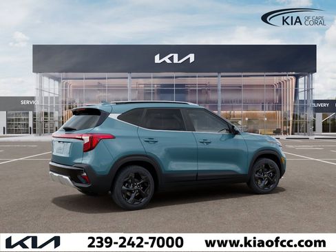New 2026 Kia Seltos EX FWD image 6