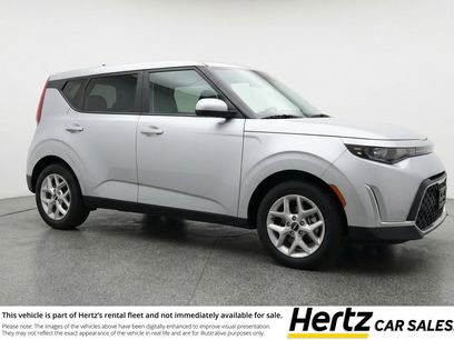 Used 2025 Kia Soul LX w/ LX Technology Package