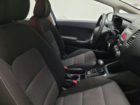Used 2017 Kia Forte LX FWD image 21