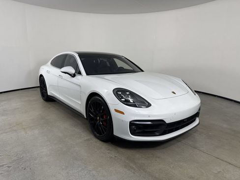 Certified 2023 Porsche Panamera 4S AWD/4WD image 9