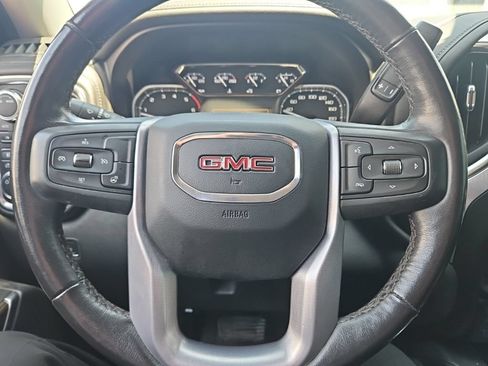 Used 2021 GMC Sierra 1500 Elevation w/ LPO, Elevation Black Package AWD/4WD image 16