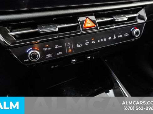 Used 2024 Kia Niro Wind image 39