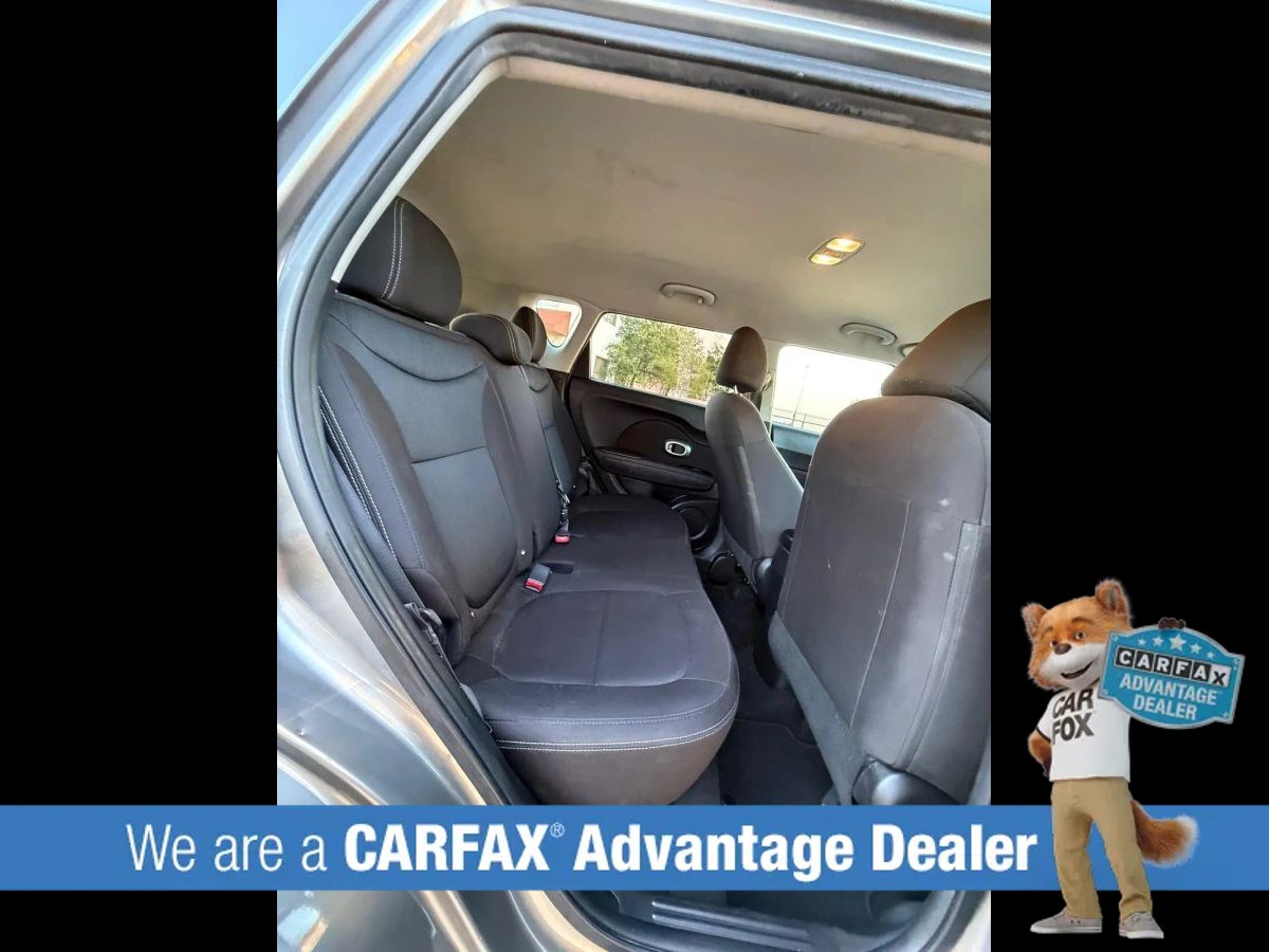 Used 2018 Kia Soul FWD image 25
