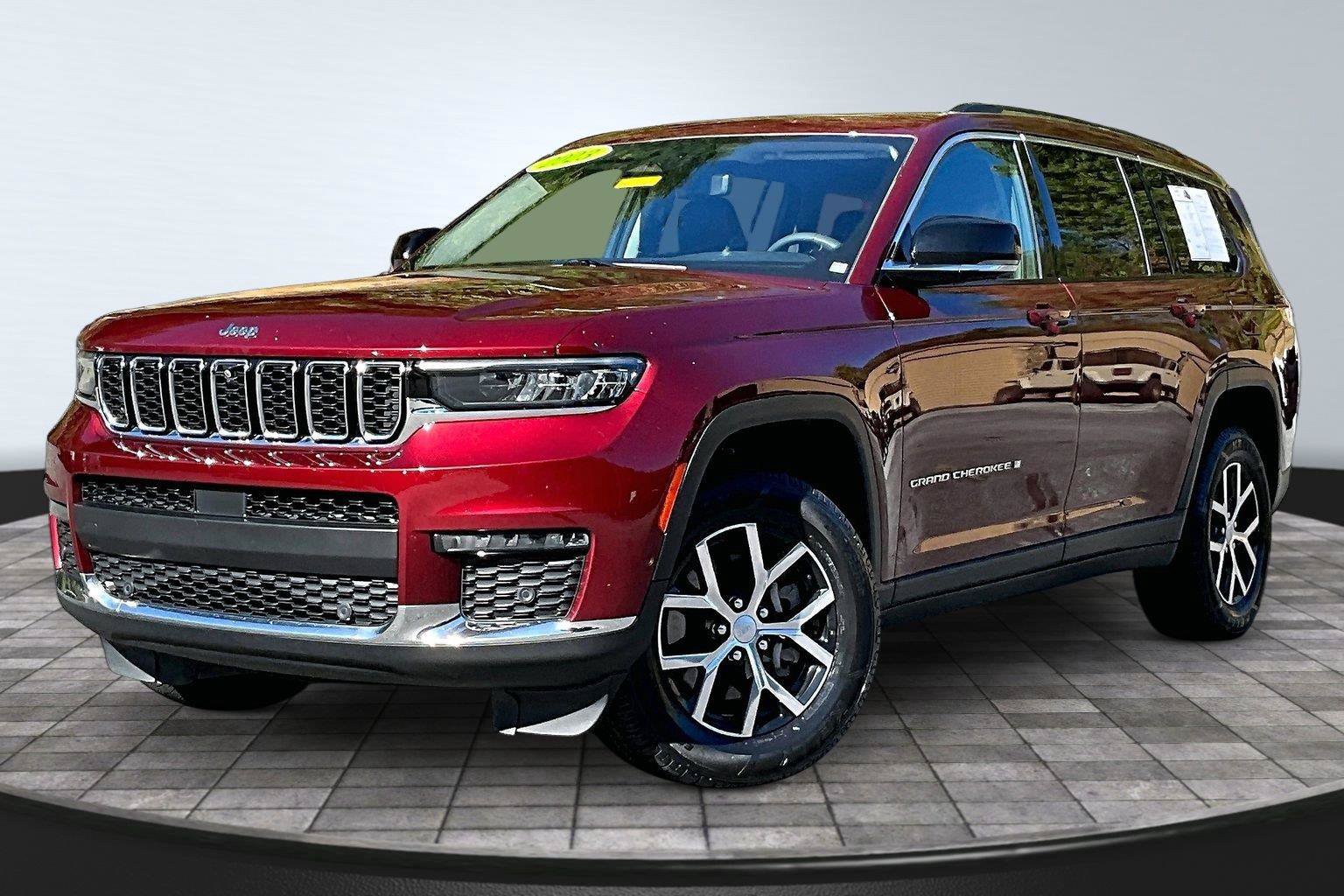 Used 2023 Jeep Grand Cherokee L Limited w/ Luxury Tech Group II AWD/4WD image 12