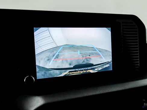 Used 2024 Toyota Land Cruiser image 64