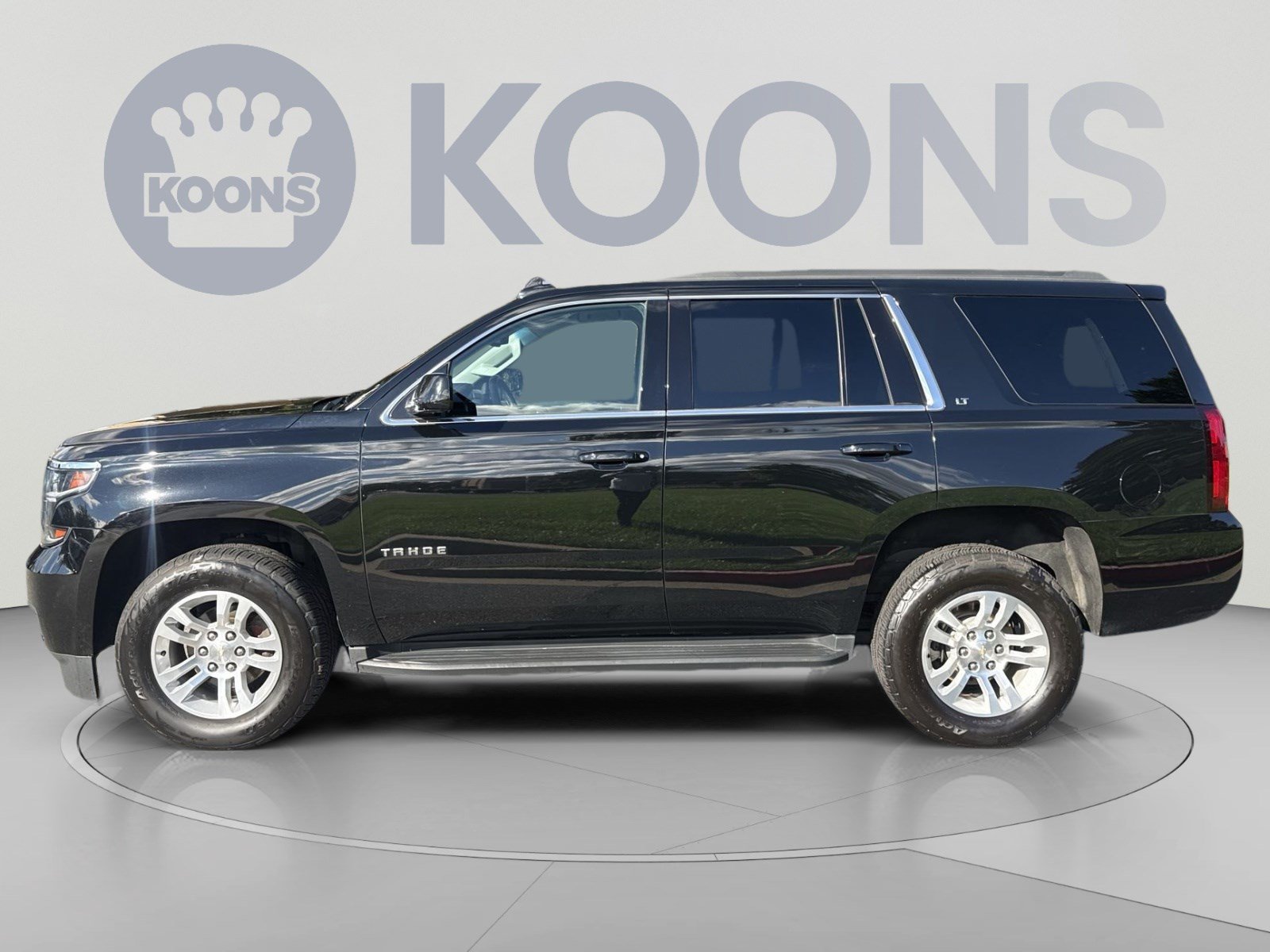 Used 2018 Chevrolet Tahoe LT AWD/4WD image 2