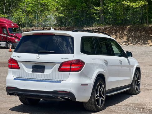 Used 2017 Mercedes-Benz GLS 550 4MATIC image 6