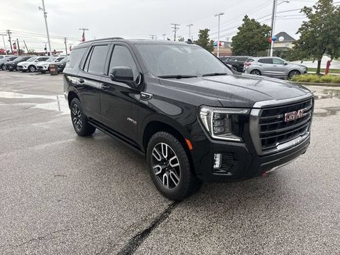 Used 2021 GMC Yukon AT4 w/ AT4 Premium Plus Package AWD/4WD image 11