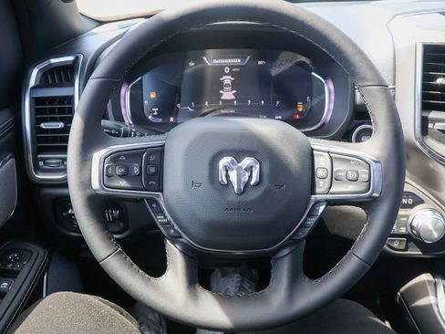 New 2026 RAM 1500 Laramie AWD/4WD image 27