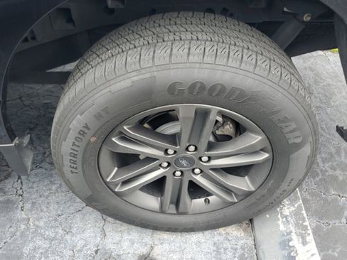 Used 2022 Ford F150 XLT w/ Equipment Group 302A High image 7