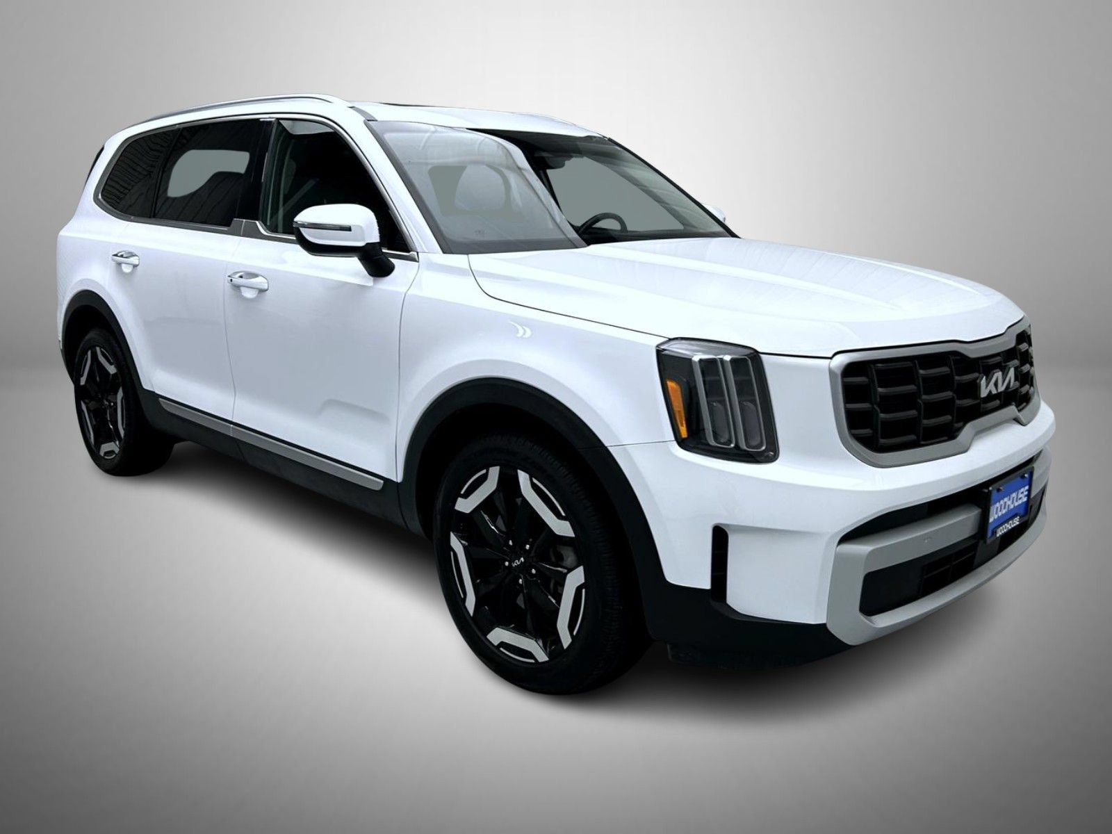 Used 2025 Kia Telluride S AWD/4WD image 3